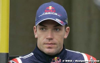 Sponsor seeks millions from F1 driver Doornbos