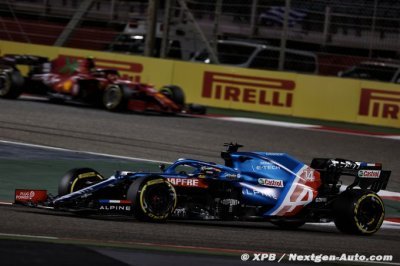 Alpine F1 termine avec une seule voiture et sans point à Bahreïn