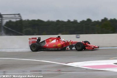 Essais Pirelli&nbsp;: Vettel meilleur temps de la 2e journée