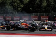 Harponné en course, Verstappen n'en veut pas à Antonelli