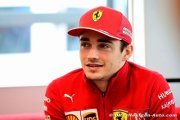 Leclerc a assisté à une course de MotoGP et veut en essayer une