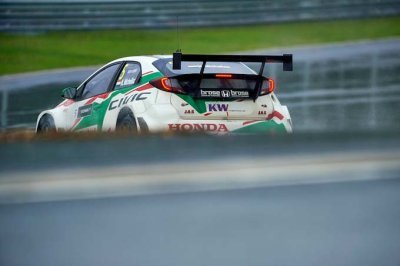 Motegi, FP1: Michelisz pips Catsburg