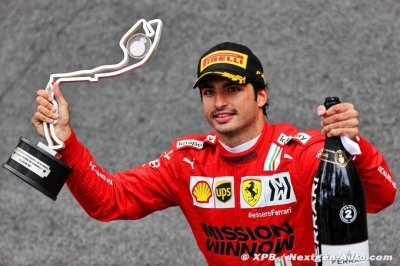 Binotto loue le podium de Sainz et l’état d’esprit de Leclerc
