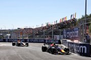 Verstappen juge sa deuxième place 'incroyable' car Red Bull manquait de rythme