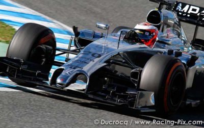 Magnussen précèdera Button en piste à Bahreïn