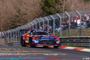 Verstappen admet que piloter la nuit au Nürburgring est 'délicat'