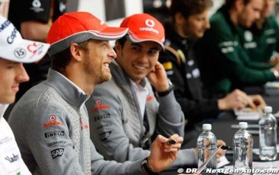 Button conseille Perez aux équipes qui cherchent un pilote