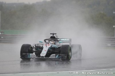 La Mercedes semble rapide mais les pilotes manquent de données