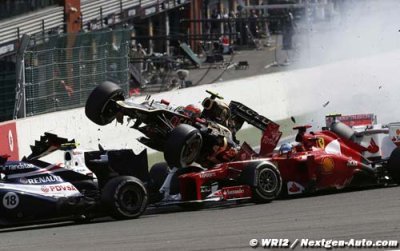 Alguersuari trouve la sanction de Grosjean équitable