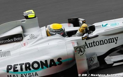 Mercedes à la découverte du circuit de Yeongam