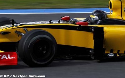 Sepang track talk with Robert Kubica