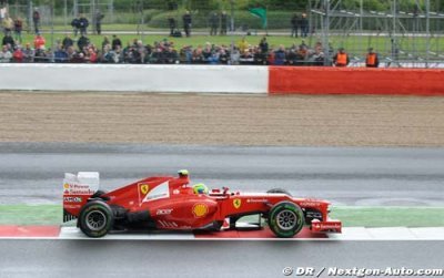 Massa insists ’no reason’ to leave Ferrari