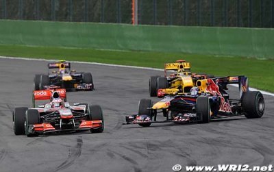 Button&nbsp;: Vettel fait trop d’erreurs