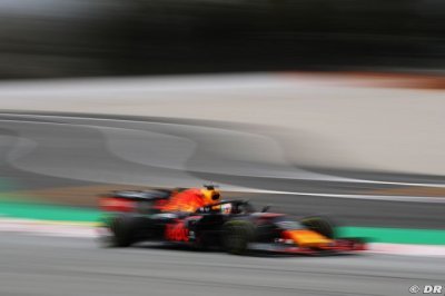 Verstappen voit Mercedes F1 favorite en Autriche et s’interroge sur Ferrari