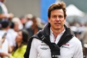 Wolff wore Ricciardo merchandise in Mexico