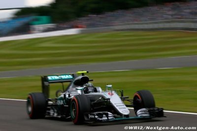 Mercedes a décidé de ne pas faire appel de la sanction contre Rosberg