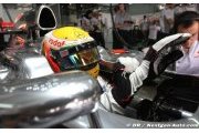 Hamilton to keep pole after technical problem