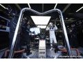 Hamilton : Mercedes ne doit pas toucher à mon équipe de course !