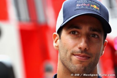 Button aimerait voir Ricciardo chez Ferrari l’an prochain