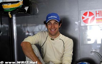 Senna et Petrov se préparent avec des jeux vidéo