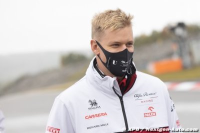 Räikkönen&nbsp;: Mick Schumacher est ’une copie de son père’ 