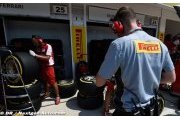 Teams disagree over 'super super-soft' tyre test