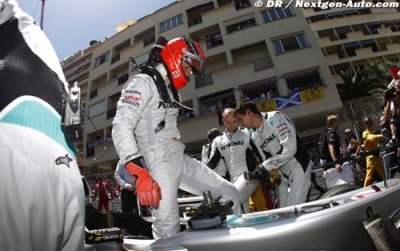 Schumacher eyes third season of F1 comeback in 2012