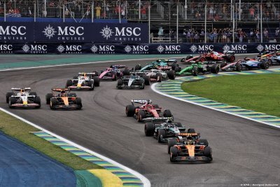 Norris maîtrise et gagne le GP du Brésil, Verstappen fait une folle remontée 