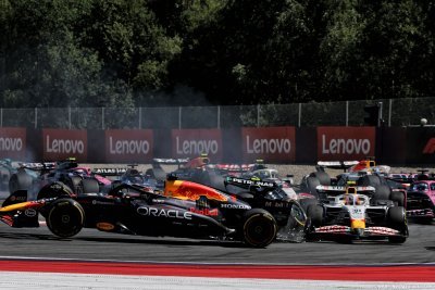 Harponné en course, Verstappen n’en veut pas à Antonelli