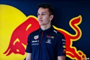 Albon pour Red Bull, Kvyat pour Alpine F1 : Pirelli en test à Barcelone