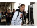 Sullen Vettel can enjoy summer 'in peace' - analysis