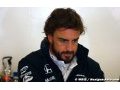 Alonso under attack in China