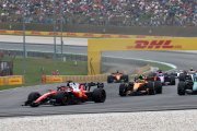 Leclerc a connu 'de la réussite' après un début de course difficile pour terminer 4e