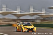 Tarquini aurait pu gagner la première course à Shanghai