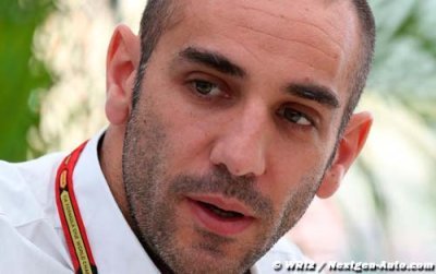 Buying F1 team ’not excluded’ admits Renault