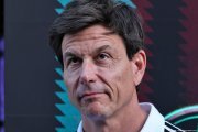 Mercedes F1 quantifie ses chances de signer avec Verstappen
