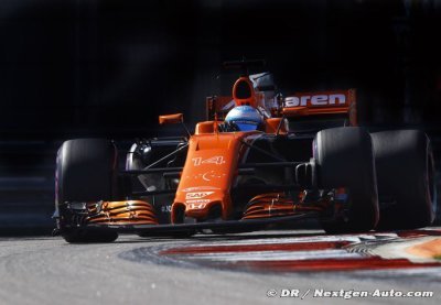 Alonso est déjà au fond...