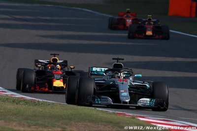 Brawn juge la gestion de course de Mercedes trop peu flexible
