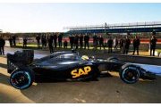 Honda era begins, McLaren denies Sainz rumour