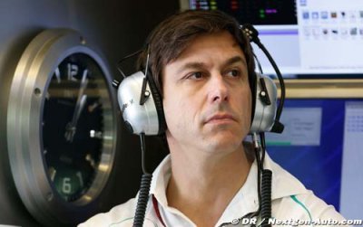 Honda beginning to poach Mercedes staff - Wolff