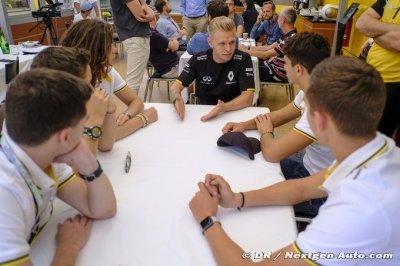 Quelques erreurs et quelques ‘miracles’ pour Magnussen en 2016