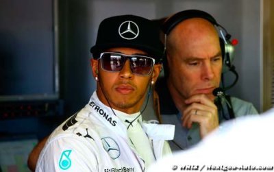 Le moteur de Lewis Hamilton est peut-être sain et sauf