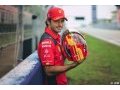 Sainz admet avoir vu venir l'arrivée de Hamilton chez Ferrari