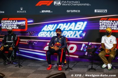 Verstappen voit la différence entre ’le top pilote’ Hamilton et Bottas