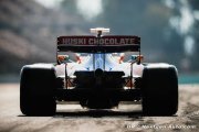 Alonso en piste avec la McLaren MCL34 à Bahreïn ?