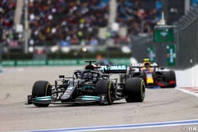 Mercedes F1 était ‘borderline’ sur la stratégie à Sotchi 