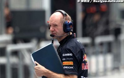 Newey not copying innovative Renault exhaust