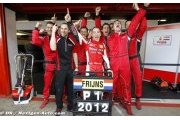 Frijns, titré en FR3.5, gagne une journée d'essais chez Red Bull