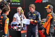 Aucun cadeau ! Verstappen met en garde Norris et Piastri pour la suite