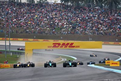 La FIA reconnaît son erreur après le bug qui a paralysé les F1 à Sepang